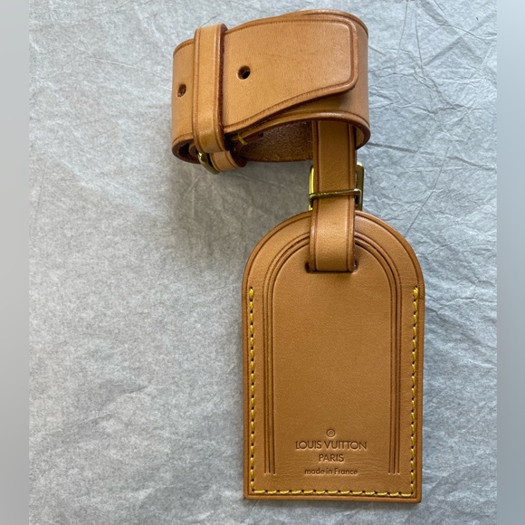 Louis Vuitton Luggage Tag & Poignet Vachetta LV Hang Tag Vintage Louis Vuitton - Picture 1 of 8